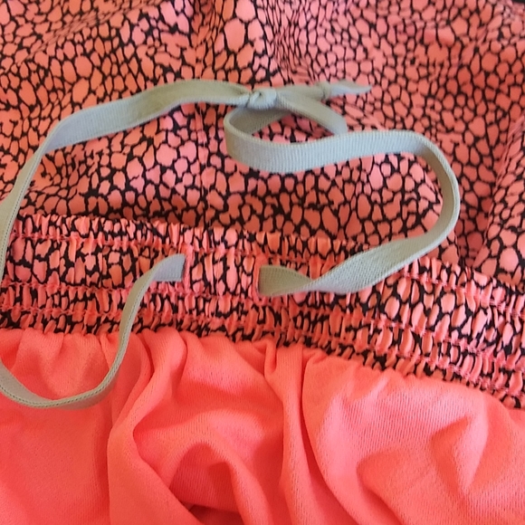 Nike Dri-Fit running shorts with panties - Picture 2 of 10